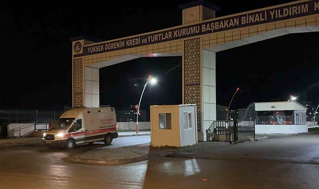 Sivas'ta yurtta kalan 53 öğrenci gıda zehirlenmesi şüphesiyle hastaneye başvurdu