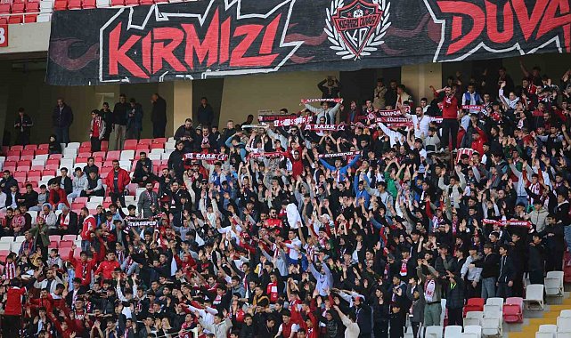 Sivasspor - Fenerbahçe maçının biletleri satışa çıktı