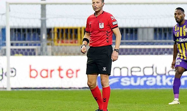Sivasspor - Fenerbahçe maçının hakemi Yasin Kol oldu