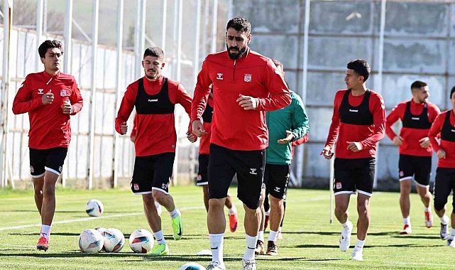 Sivasspor'da Galatasaray maçı hazırlıkları başladı