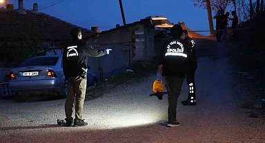 Sokak ortasında yaşanan tartışma silahlı kavgaya dönüştü: 1 yaralı, 3 gözaltı