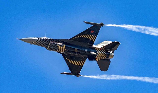 SOLOTÜRK Erzurum semalarında