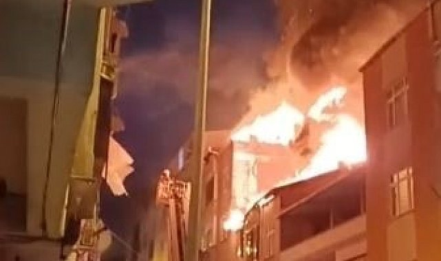 Sultangazi'de korkutan yangın: Vatandaşlar sokağa döküldü