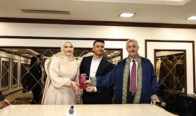 Tahmazoğlu'ndan yeni evlenecek çiftlere sürpriz