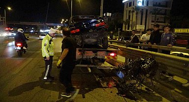 Takla atan aracın açılan kapısından fırlayan genç sürücü hayatını kaybetti