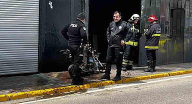 Tamir sırasında yangın çıktı: Geriye iskeleti kaldı