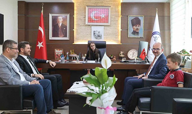 Tavas'ın geleceği çocuklar, belediye başkanlığı koltuğunu devraldı