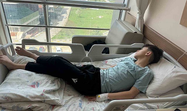 Tavuk dönerden zehirlenen 14 yaşındaki çocuk: "Saat 18 civarı döner yedikten sonra gece saat 02 gibi kusmaya başladım"