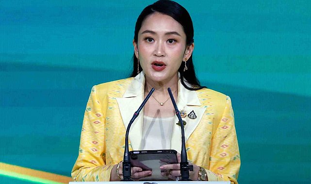 Tayland Başbakanı Shinawatra yüksek ateş nedeniyle hastaneye kaldırıldı