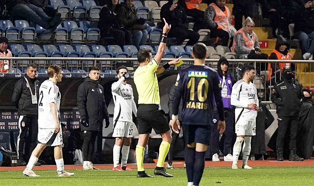 Tayyip Talha Sanuç 4 gün arayla 2 kez kızardı!