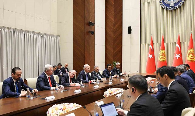 TBMM Başkanı Kurtulmuş, Kırgızistan Başbakanı Kasımaliyev ile görüştü