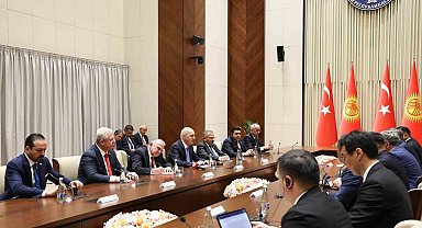 TBMM Başkanı Kurtulmuş, Kırgızistan Başbakanı Kasımaliyev ile görüştü