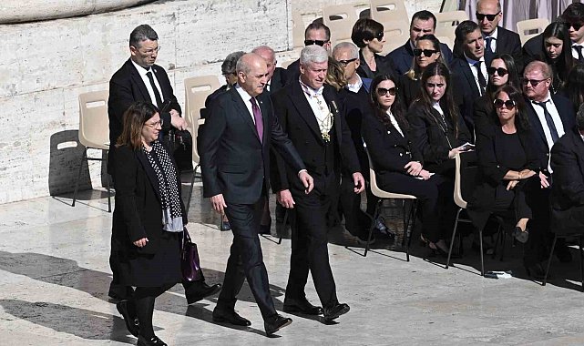 TBMM Başkanı Kurtulmuş, Papa Franciscus'un cenaze törenine katıldı