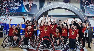 Tekerlekli Sandalye Basketbol Süper Ligi'nde şampiyon Galatasaray