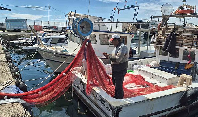 Tekirdağ'da av yasağı başladı: 250 bin liralık ağlar müsilajda kayboldu