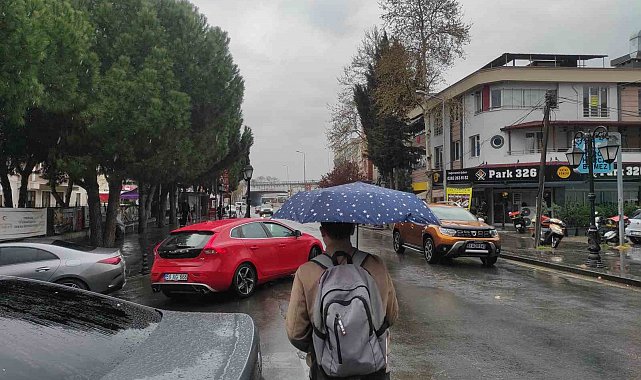 Tekirdağ'da sağanak yağış
