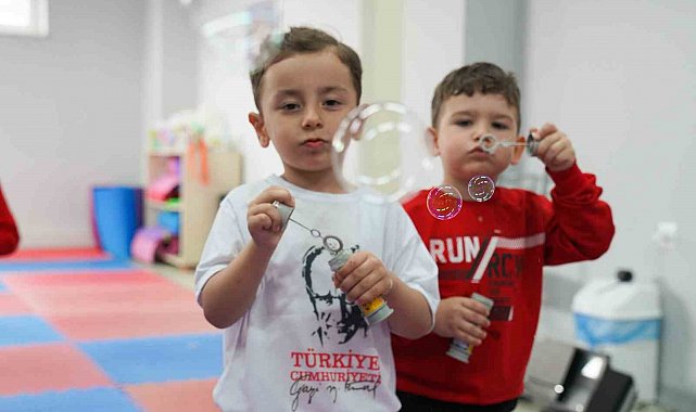 Tepebaşı'nda çocuklar çok mutlu