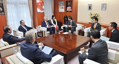 Ticaret Bakanı Bolat, Japonya Tarım Bakanı Taku ile bir araya geldi