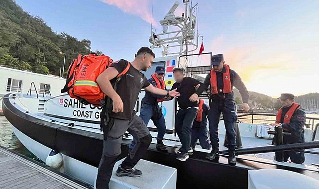 Ticari gemide rahatsızlanan şahsa tıbbi tahliye
