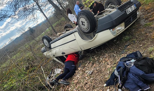 Tofaş otomobil takla attı: 1 kişi yaralandı