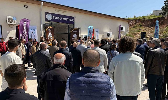 TOGÜ mutfakta öğrenciler üretirken öğrenecek