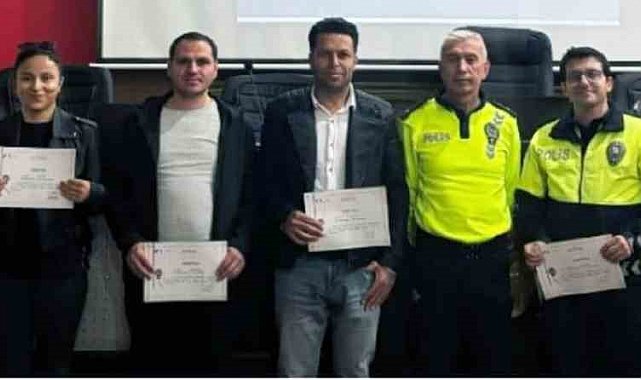 Trafik ekiplerine uyuşturucu test cihazı kullanıcı eğitimi