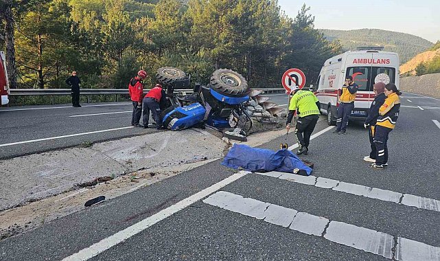 Traktör devrildi, sürücü hayatını kaybetti