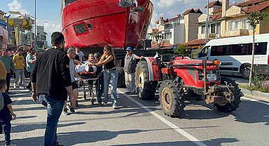 Traktörle tekne çekerken düşen adam hayatını kaybetti