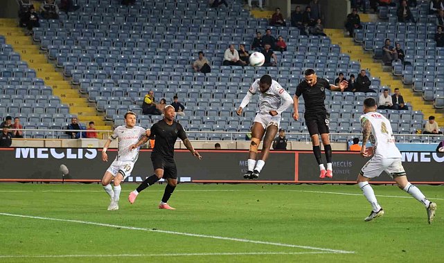 Trendyol Süper Lig: Atakaş Hatayspor: 2 - Konyaspor: 1