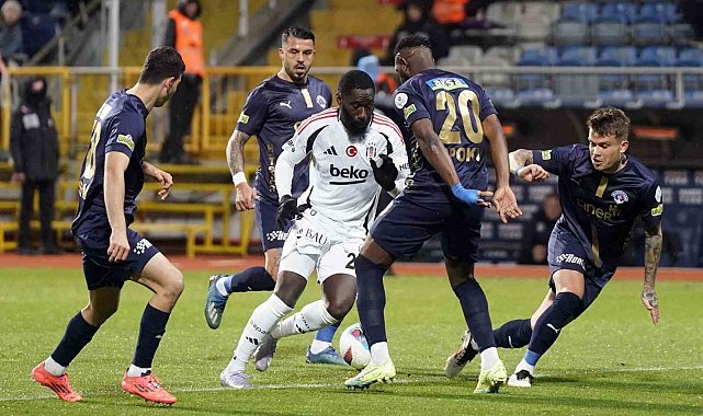 Trendyol Süper Lig: Kasımpaşa: 1 - Beşiktaş: 1
