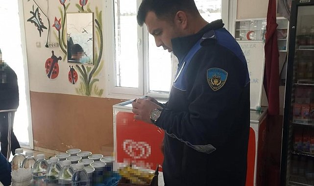Turgutlu Zabıtasından okul kantinlerine denetim