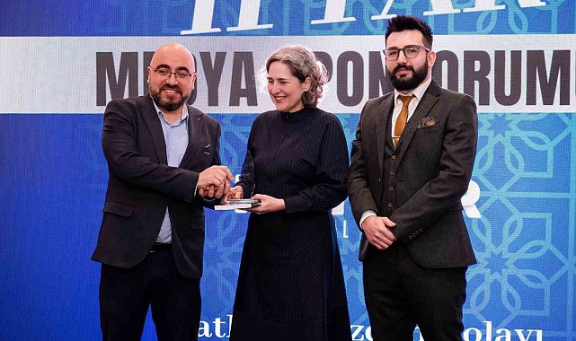 Türk ajansı, İngiltere'deki başarılarıyla Hackney Belediye Başkanı'ndan övgü aldı