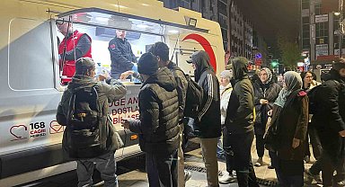 Türk Kızılay, İstanbul depremi sonrası beslenme desteğini sürdürüyor