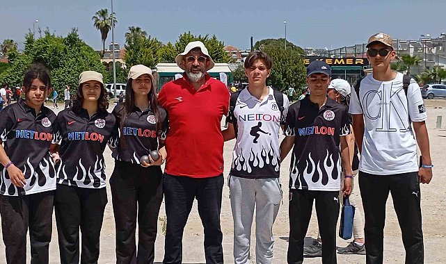 Türkiye Petank Şampiyonası'na Erzincan'dan 8 sporcu katılıyor