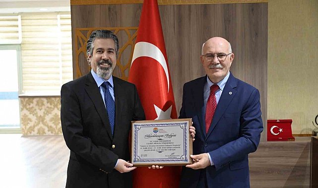 Ulubey MYO Turizm ve Seyahat Hizmetleri Programı akreditasyon belgesini aldı