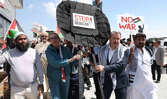 Uluslararası emek örgütleri Gazze için eylem düzenledi