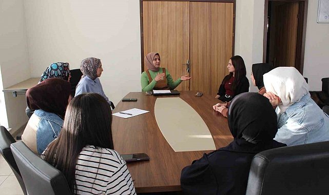 Üniversiteli gençlere empati atölyesi düzenlendi