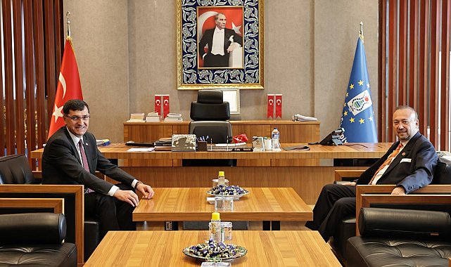 Uşak Belediye Başkanı Yalım'dan Başkan Kahveci'ye ziyaret