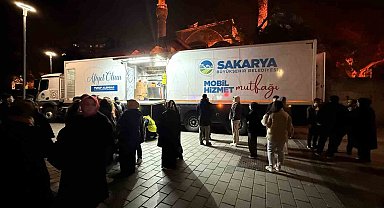 Üsküdar Belediyesi, Sakarya Büyükşehir Belediyesi'nin yardım tırını kaldırttı