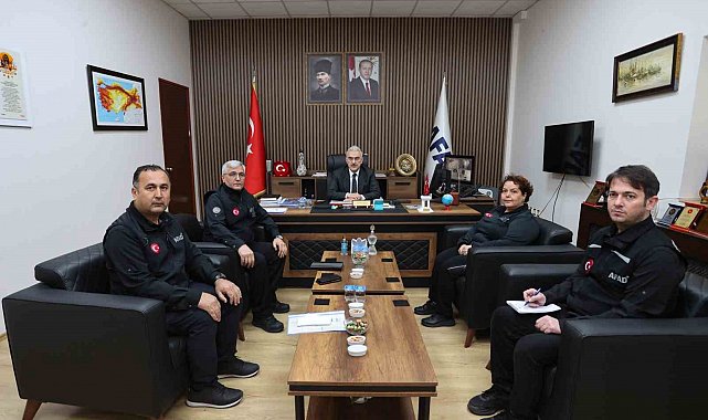Vali Ayyıldız'dan AFAD'a ziyaret