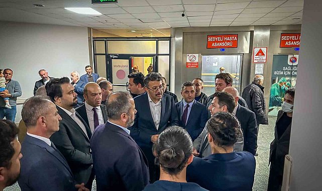 Vali Çelik trafik kazasında yaralanan vatandaşları ziyaret etti