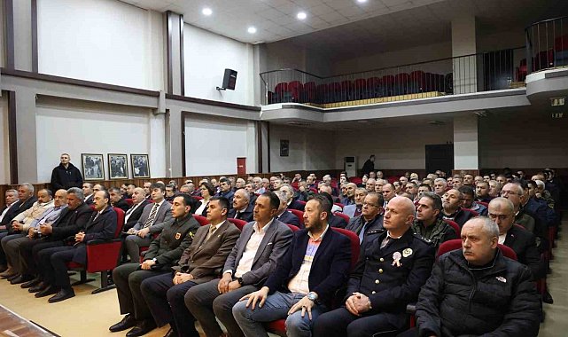 Vali Hacıbektaşoğlu, muhtarlarla buluştu