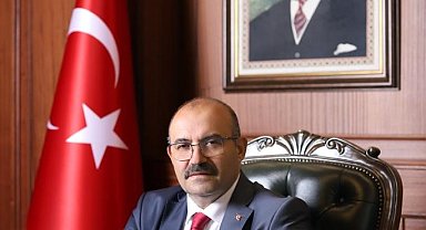 Vali Ustaoğlu'ndan 23 Nisan mesajı