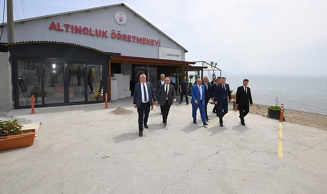 Vali Ustaoğlu'ndan Edremit'e ziyaret