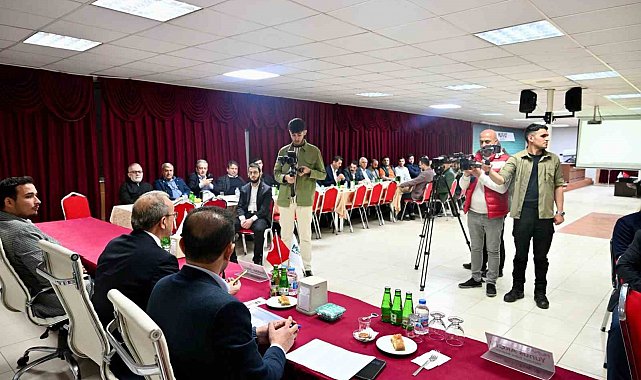 Vali Yavuz: "Malatya'da 100 binden fazla bağımsız bölüm inşaatı sürüyor"