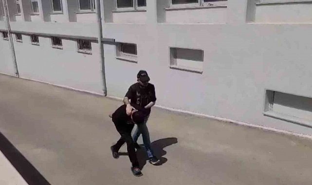 Valizinde 6 bin uyuşturucu hap çıktı, "İçiciyim" diyerek paçayı kurtarmak istedi