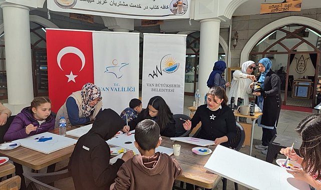 Van Büyükşehir Belediyesinden çocuklara ve annelerine özel atölye
