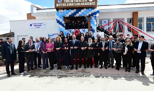 Van YYÜ'de 'Mutfak Sanatları Akademisi' açıldı