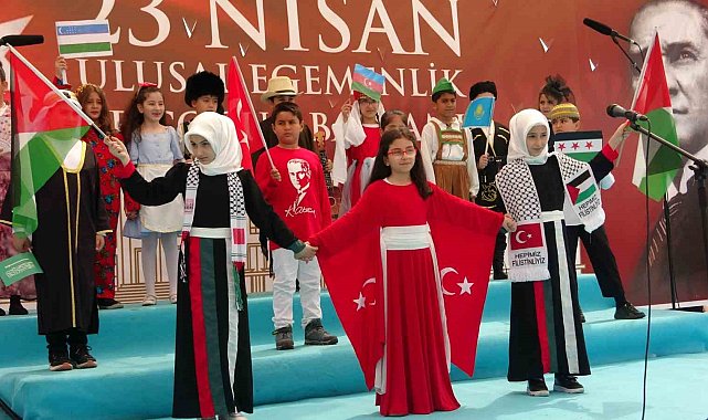 Van'da 23 Nisan coşkuyla kutlandı