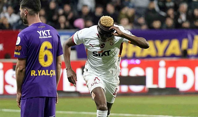 Victor Osimhen en golcü sezonunu tekrarladı